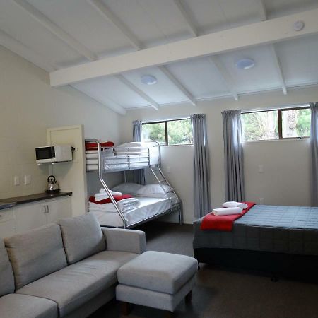 Spencer Beach Top 10 Holiday Park Christchurch Bagian luar foto