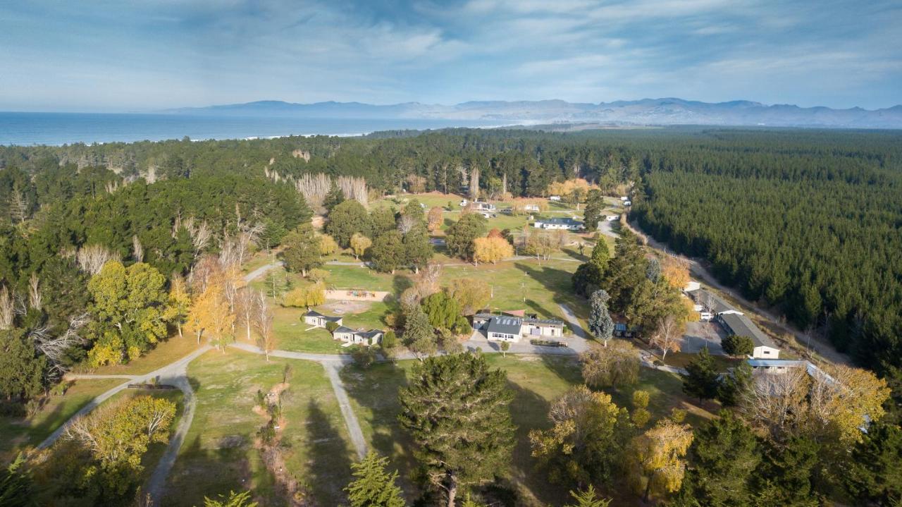 Spencer Beach Top 10 Holiday Park Christchurch Bagian luar foto