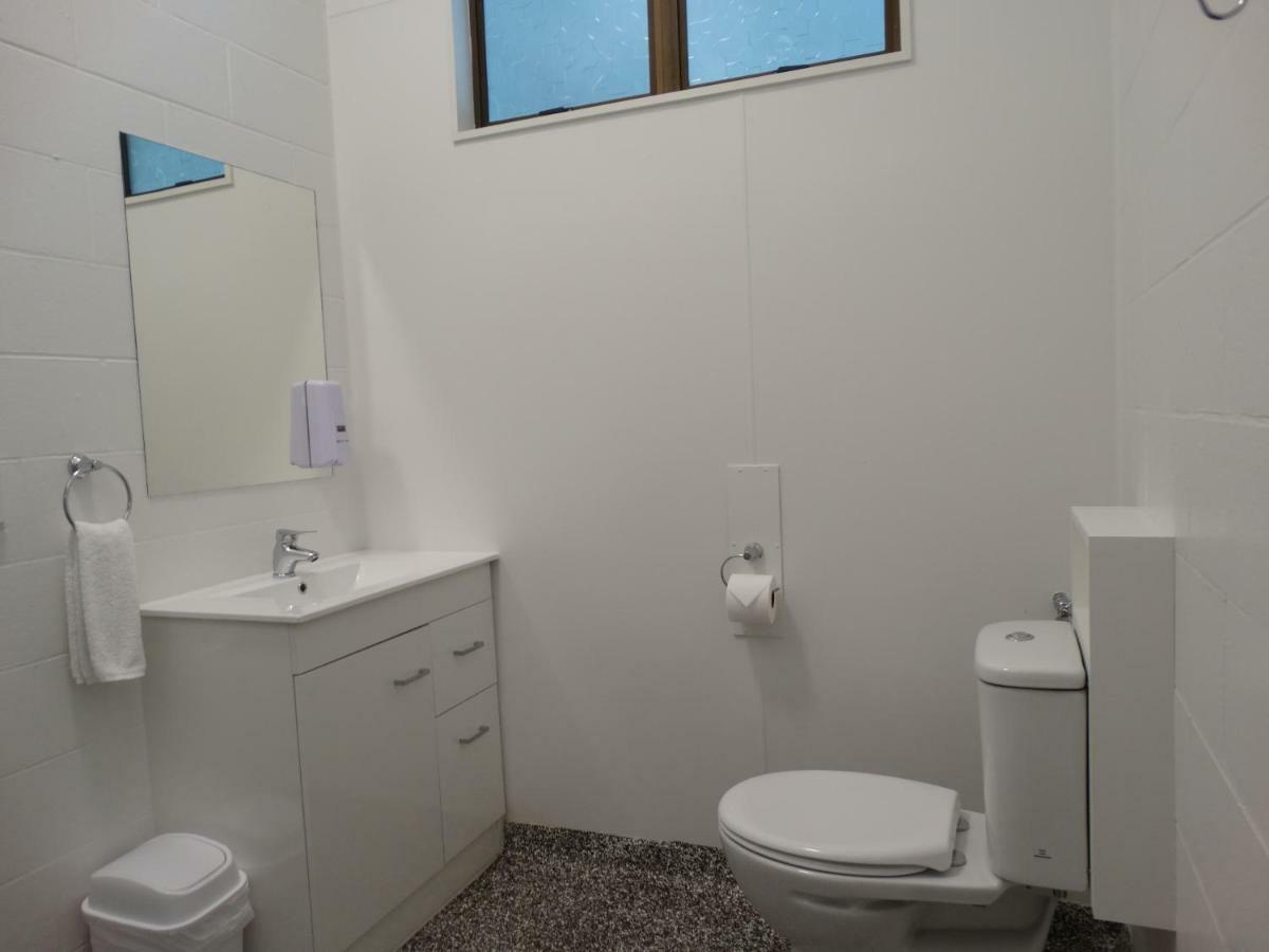 Spencer Beach Top 10 Holiday Park Christchurch Bagian luar foto