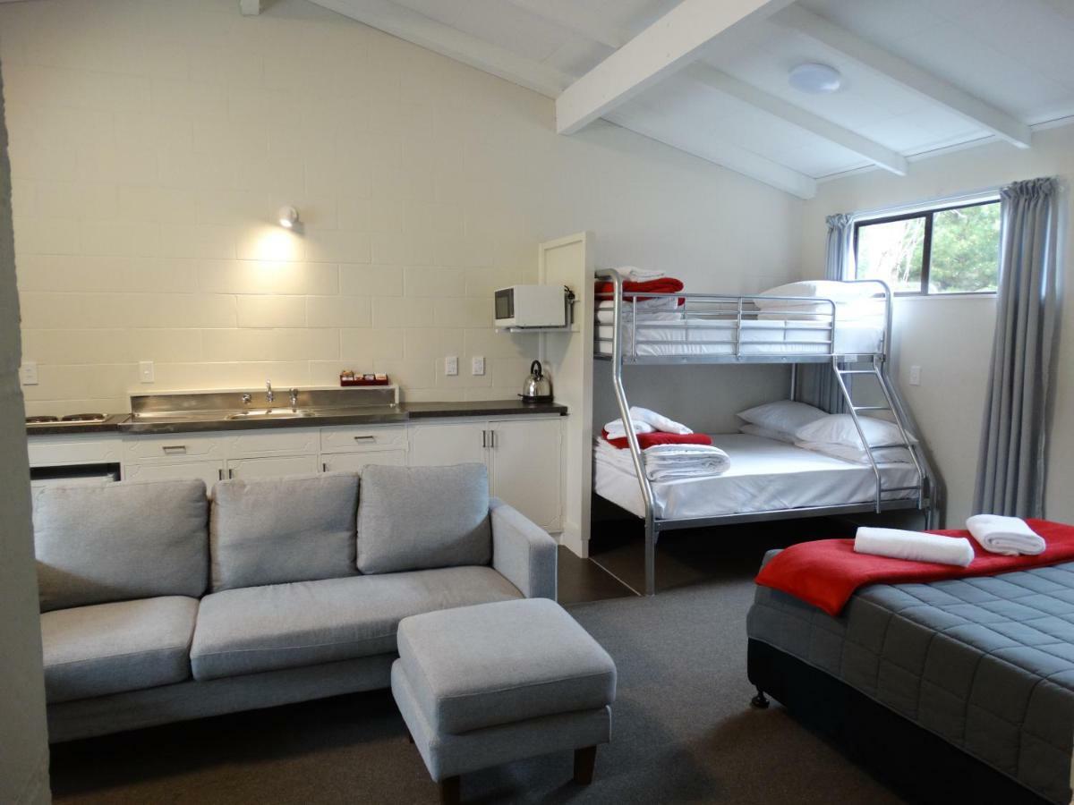 Spencer Beach Top 10 Holiday Park Christchurch Bagian luar foto